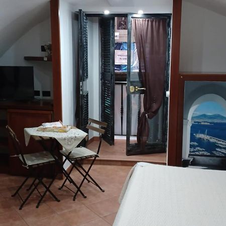Home in love: balconcino spaccanapoli Esterno foto