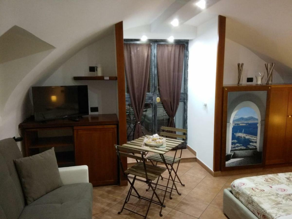 Home in love: balconcino spaccanapoli Esterno foto